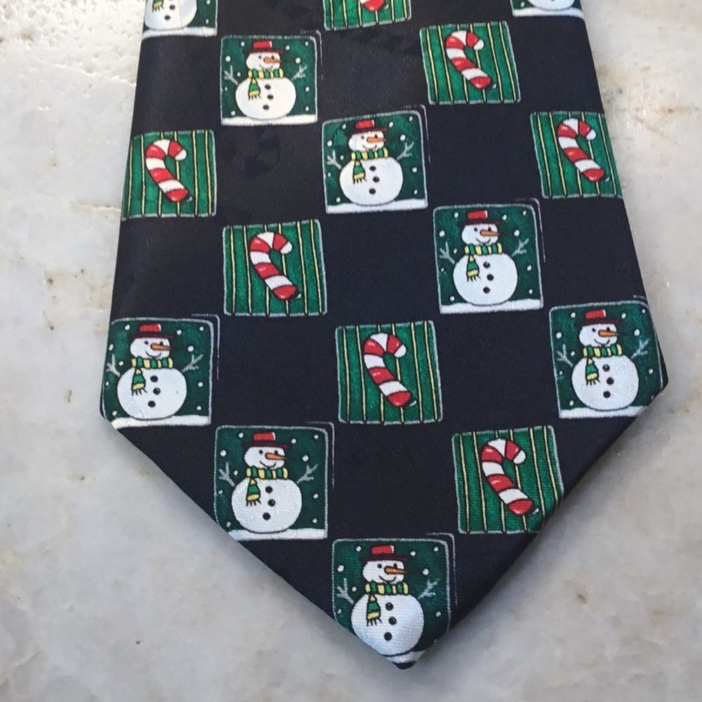 YULE TIE CHRISTMAS GREETINGS TIE (Hallmark)